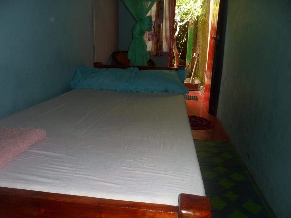 Thisal Guest House Polonnaruwa Room photo