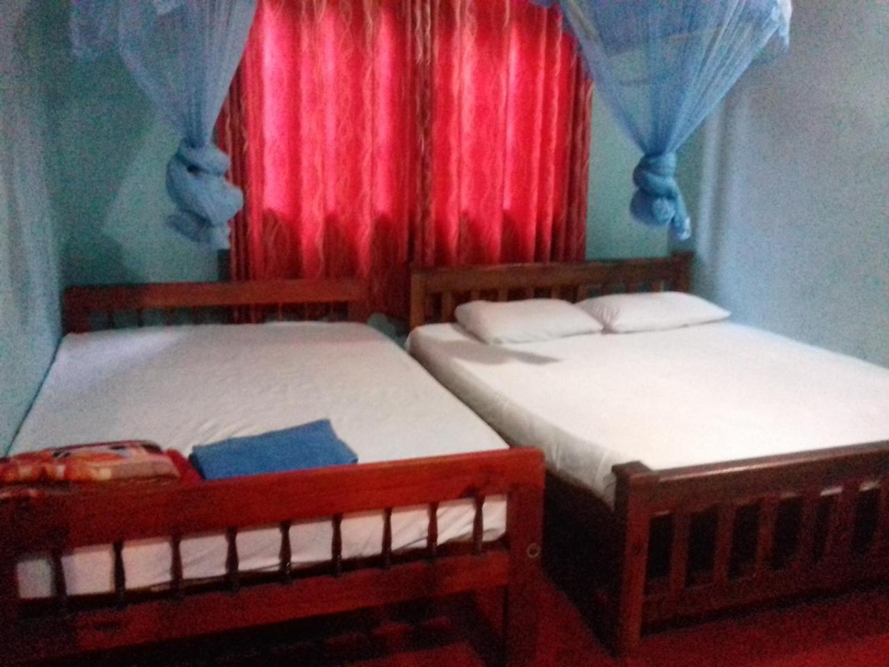 Thisal Guest House Polonnaruwa Exterior photo